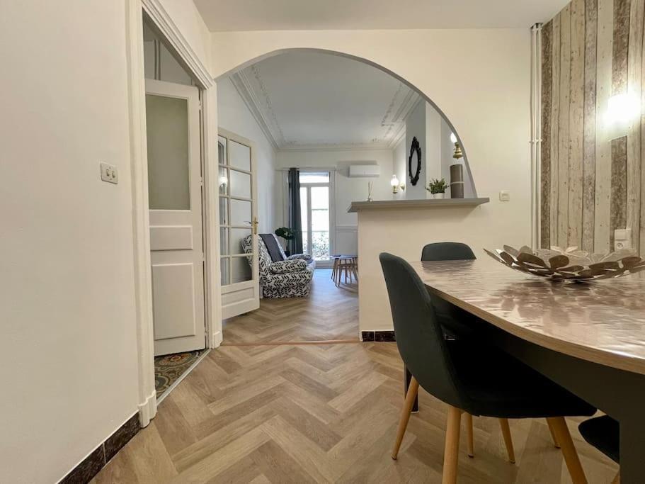Appartement Le Repos Du Chameau ઼ Climatise à Béziers Extérieur photo